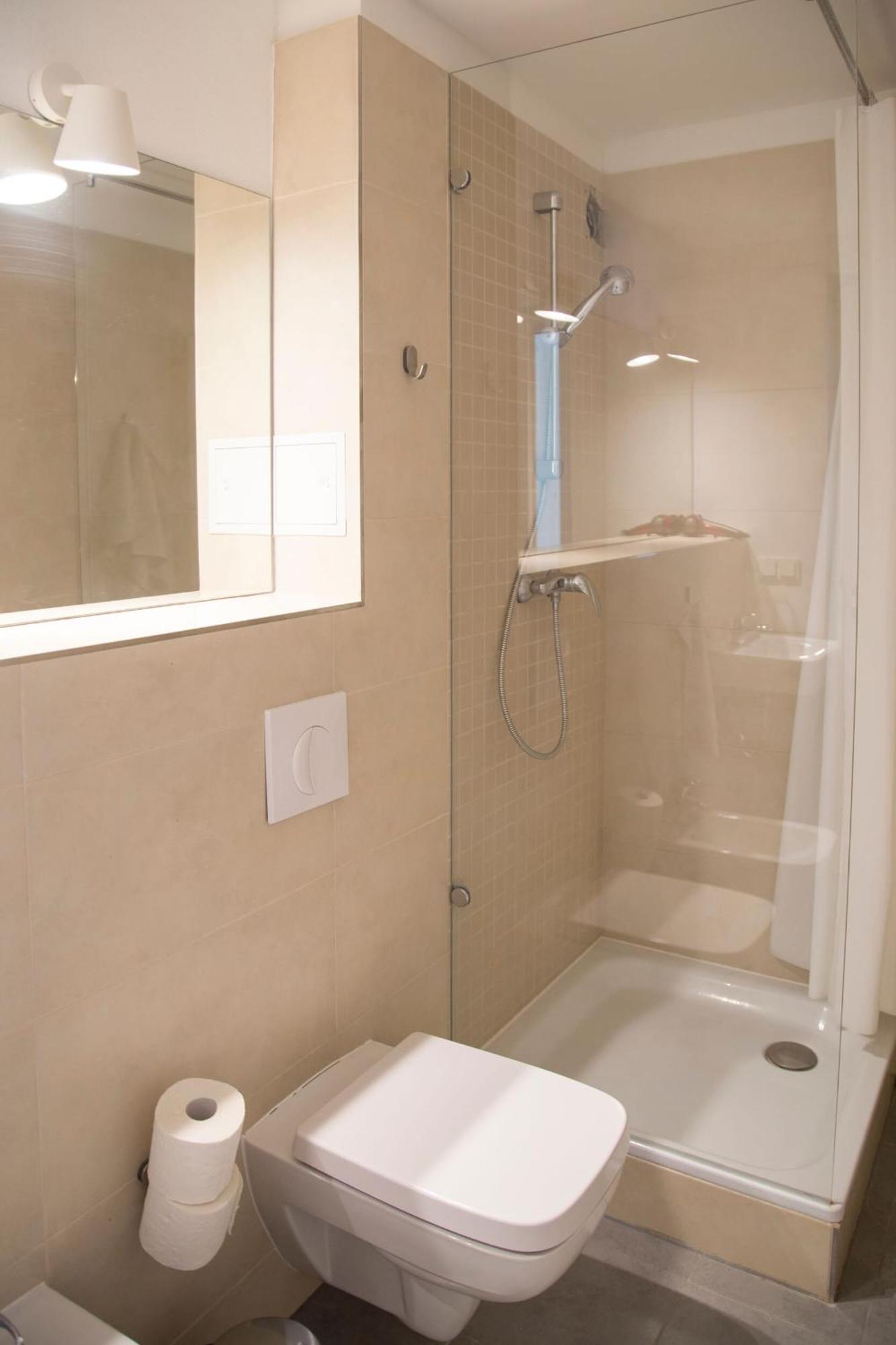 Madflats Hotel-Apartments S-Bahn Friedenau Berlín Pokoj fotografie
